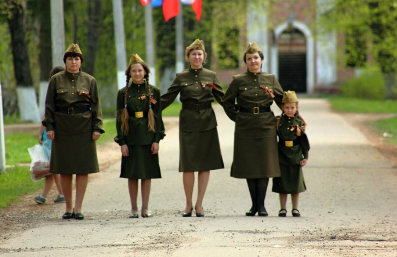 У войны женское лицо | Всероссийский конкурс фотографии «МОМЕНТ ВРЕМЕНИ»,  посвящённый дружбе народов!